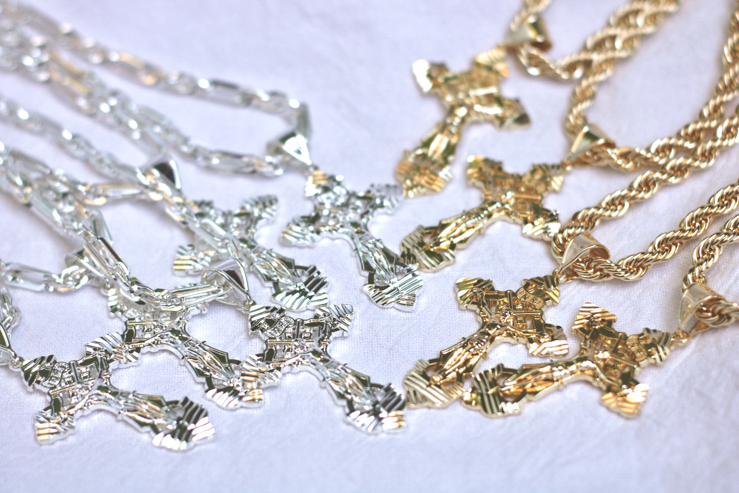 5mm 24 inch Silver Milano Rope Chain w/ 2.5 Inch INRI Cross Pendant