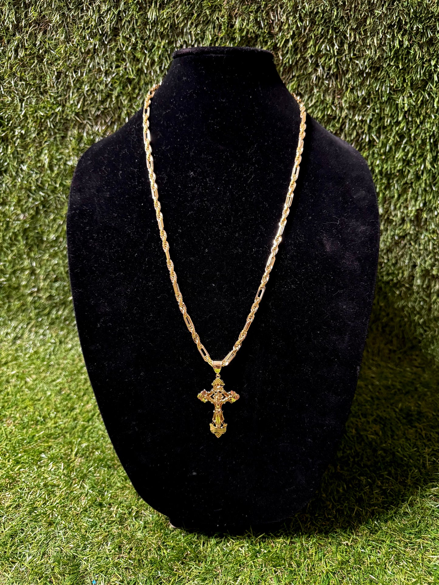 5mm 28” Milano Rope Chain + 2.5” INRI Cross Pendant