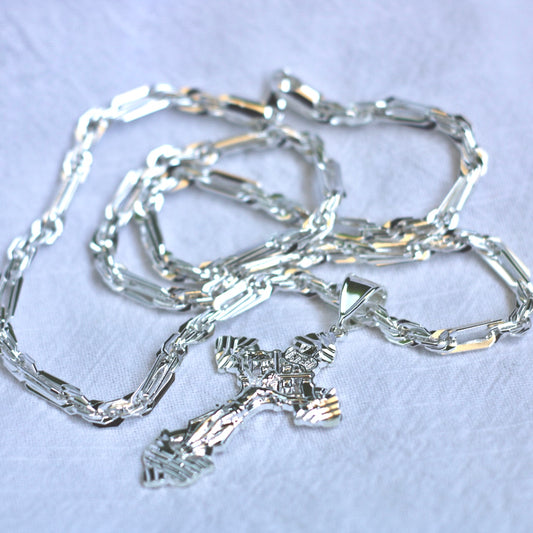 5mm 24 inch Silver Milano Rope Chain w/ 2.5 Inch INRI Cross Pendant