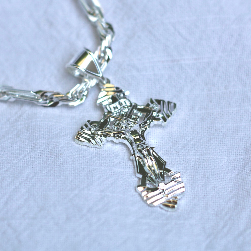 5mm 24 inch Silver Milano Rope Chain w/ 2.5 Inch INRI Cross Pendant