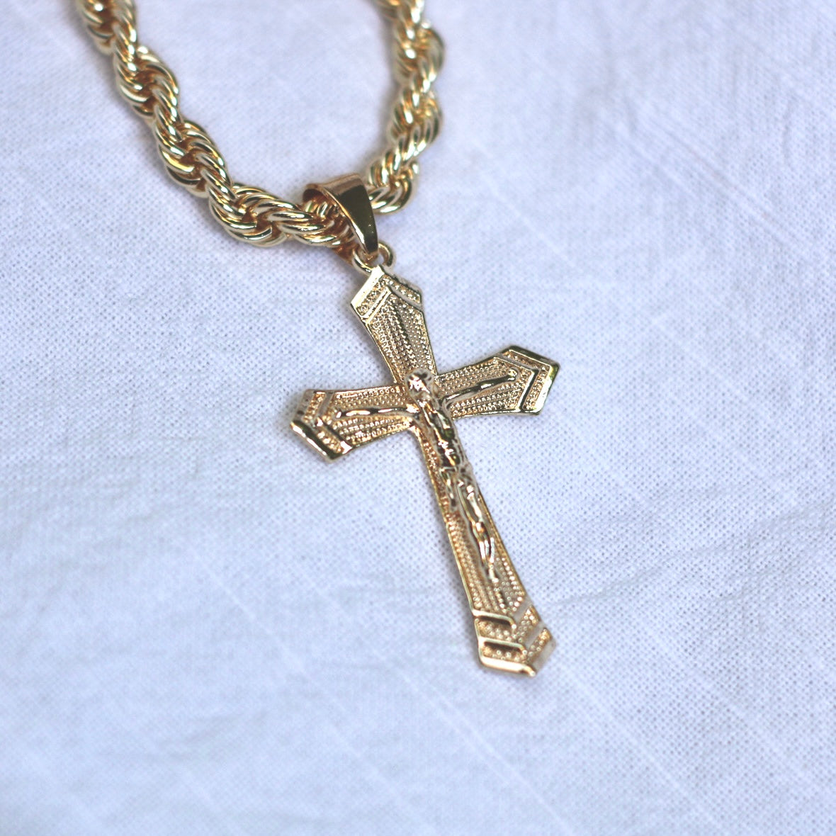 6mm Rope Chain (24Inch) w/ 2.5 Inch 2nd Gen Cross Pendant