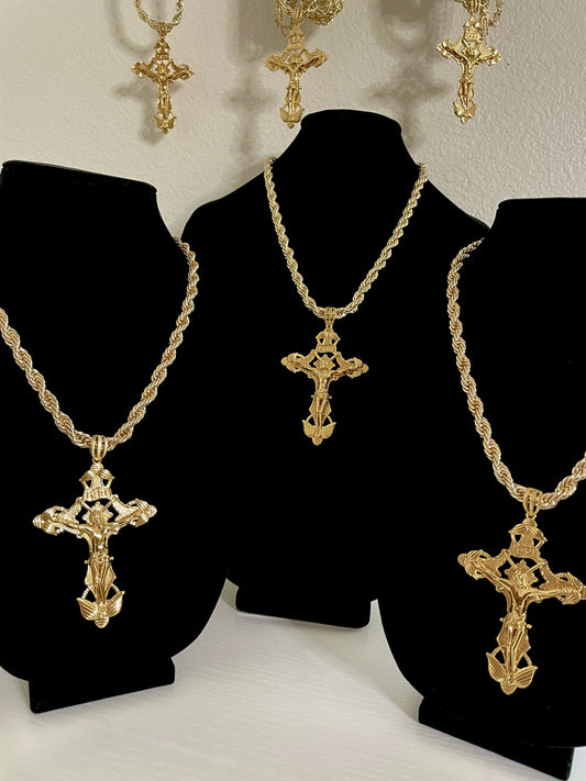 8mm Rope Chain (24Inch) w/ 4inch INRI cross pendant